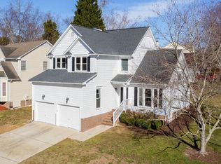 1204 Matthews Glen Dr, Knightdale, NC 27545