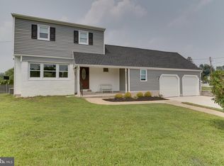 372 Madison Rd, Mantua, NJ 08051