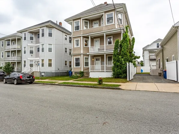 50-52 Princeton St, New Bedford, MA 02745