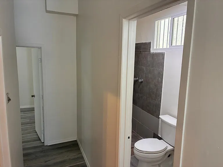 4156 Avalon Blvd — Photo 12