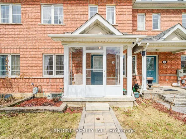36 John Gary Dr, Markham, ON L3R 5E7