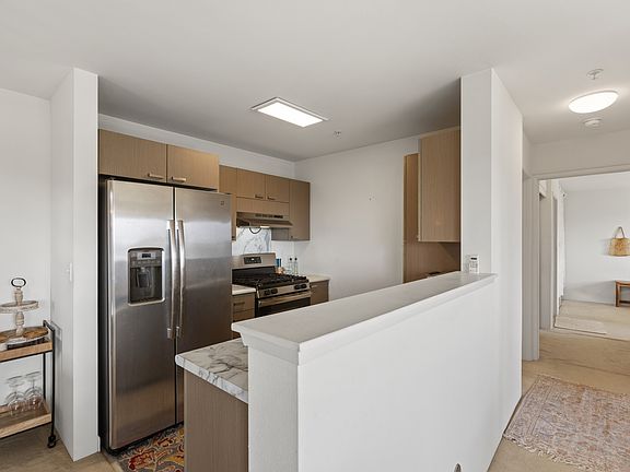 4th image of 51 Kihalani St #308