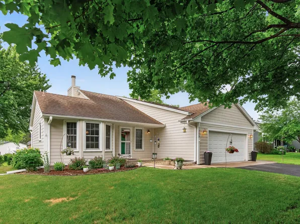 1305 Keller Ln, Burnsville, MN 55306