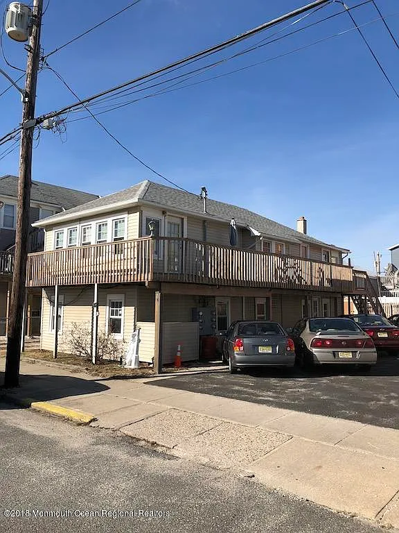 324 Hamilton Ave APT F photo 1