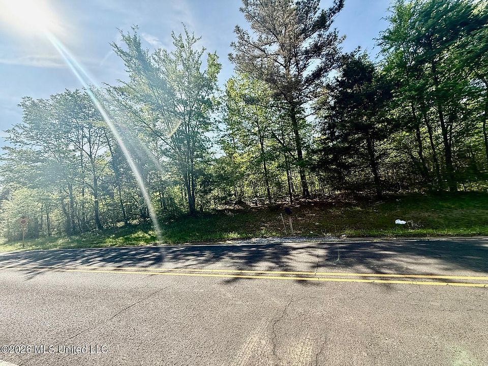 2nd image of 10832 Woolsey Rd