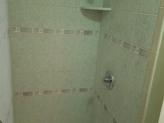 5th image of 412 N 41st St #2