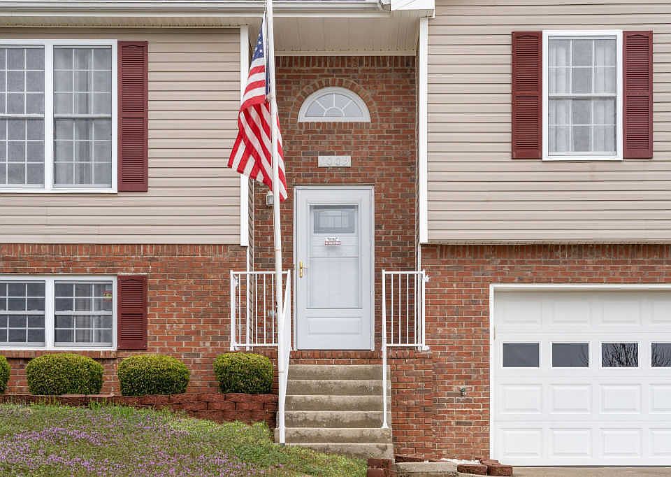 1st image of 1009 Persimmon Ct