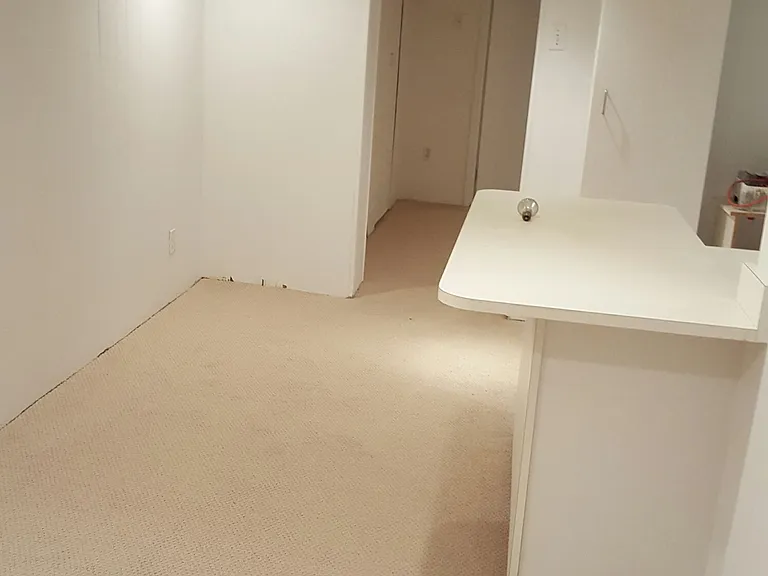 27 Hillsboro Ave #1 — Photo 3