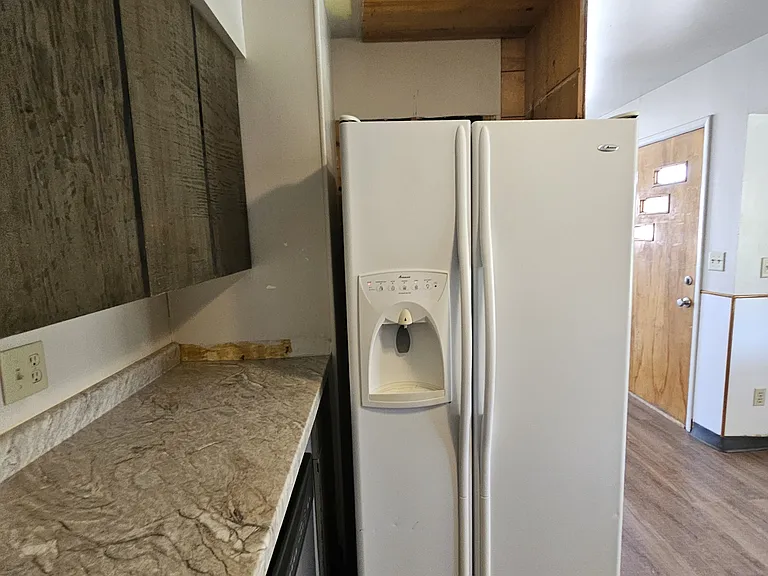 1215 E Saint Francis St — Photo 17