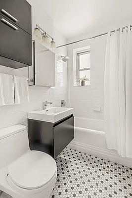 Sold by Compass | media 10