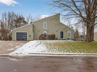 42 Fairway Blvd, Riverview, NB E1B1T3