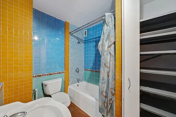 Rented by Oxford Property Group | media 4