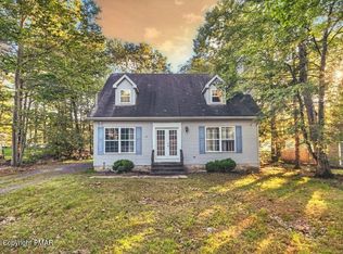 115 Dorchester Dr, Tobyhanna, PA 18466