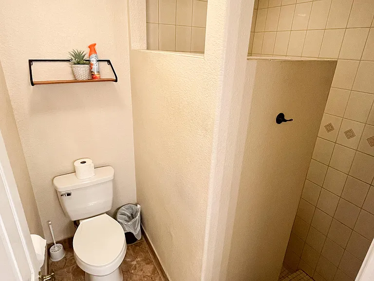 3185 Newport Dr — Photo 14