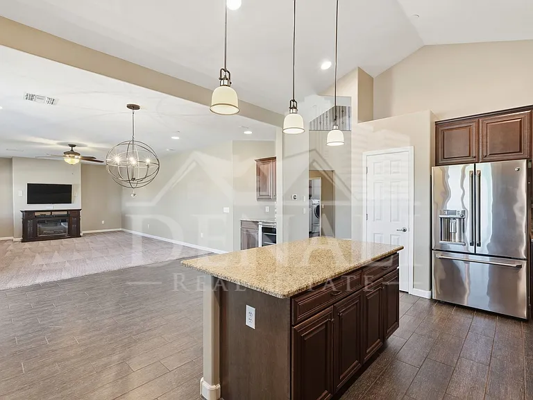 8910 W Irongate Rd — Photo 14