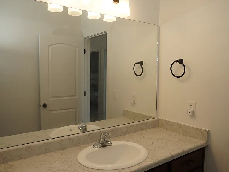 2413 N 2300 E — Photo 21