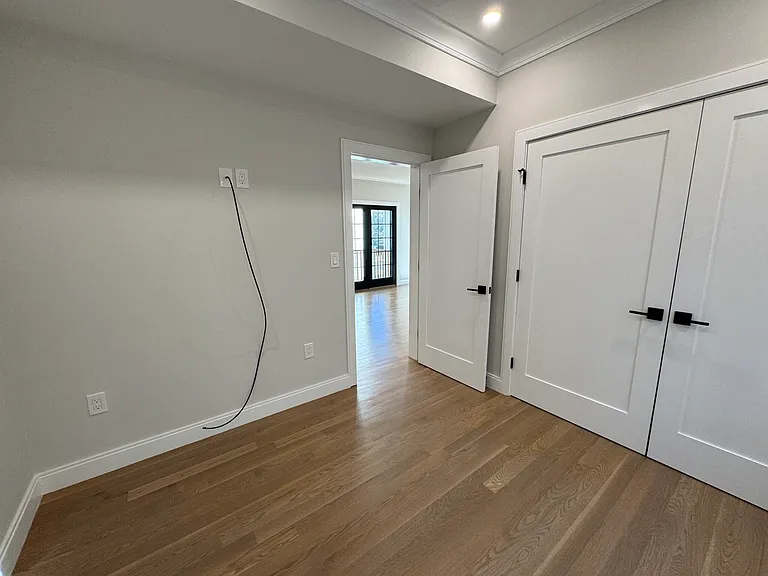 283 Lamartine St #2 — Photo 4