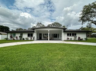 315 Crestwood Ln, Largo, FL 33770