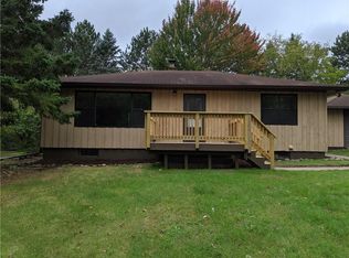 807 2nd St, Spooner, WI 54801