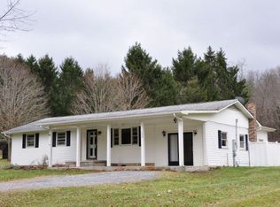 193 Dickson Rd, Caldwell, WV 24925