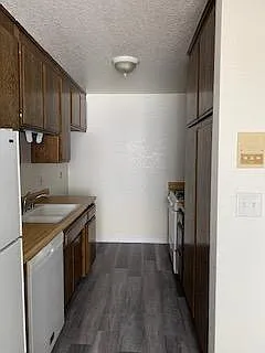 1625 Colby Ave #103 — Photo 9