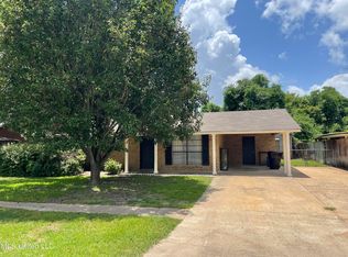 1102 Plum St, Vidalia, LA 71373