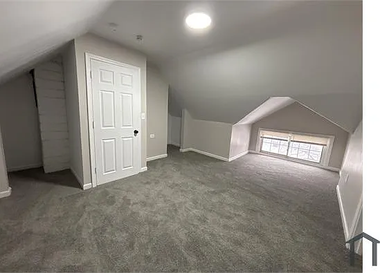 6 bed, $2,650 — Photo 4