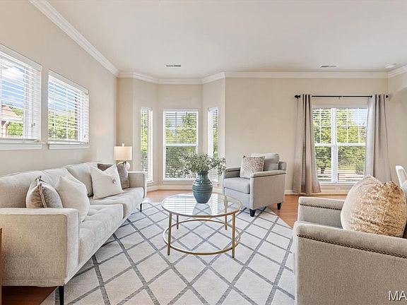5th image of 2678 McKnight Crossing Ct
