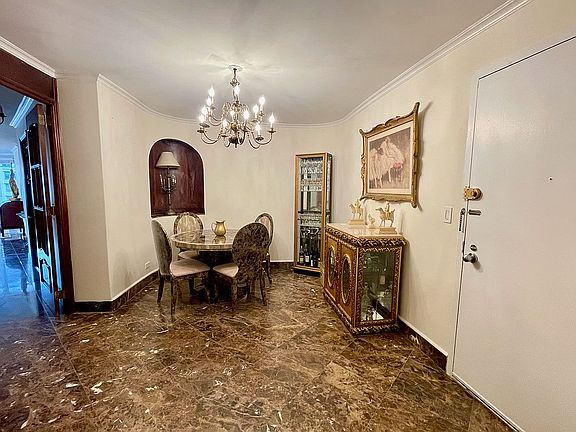 4th image of 330 E 38th St APT 5K