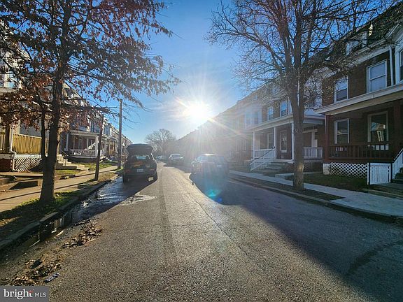 5th image of 3928 Ridgewood Ave