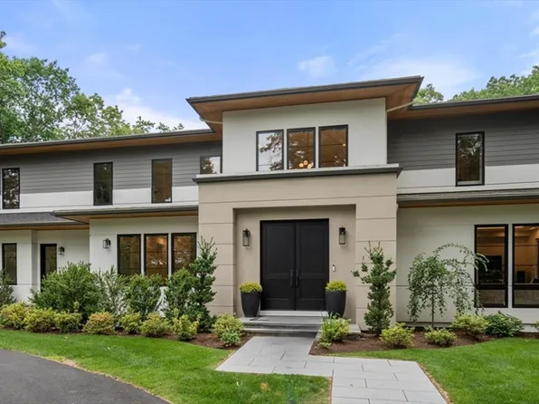 9 Bellevue Rd, Wellesley, MA 02481