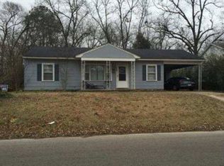 166 Stonewall St, West Point, MS 39773