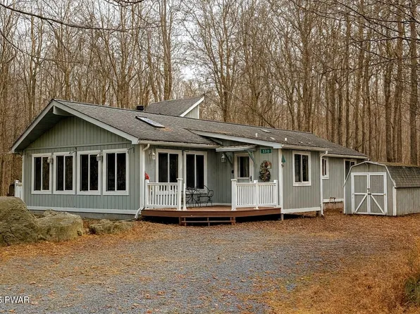 5310 Conoquenissing Dr, Pocono Lake, PA 18347