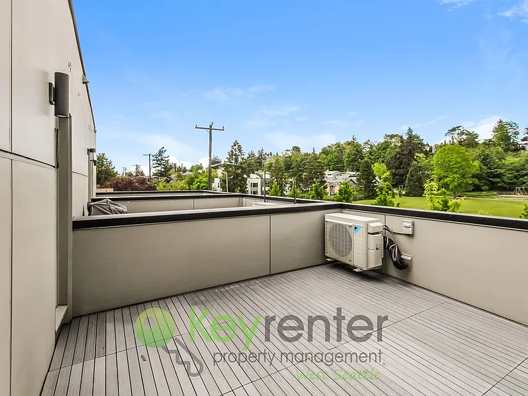 5259 Fauntleroy Way SW — Photo 54