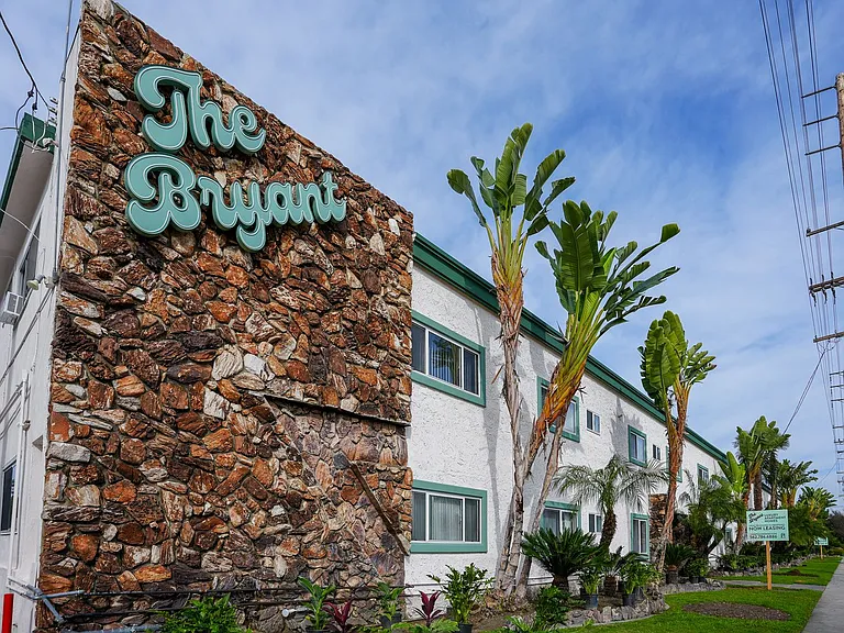 The Bryant — Photo 10