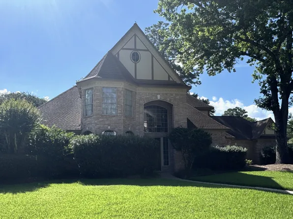 5819 Rocky Brook Dr, Kingwood, TX 77345