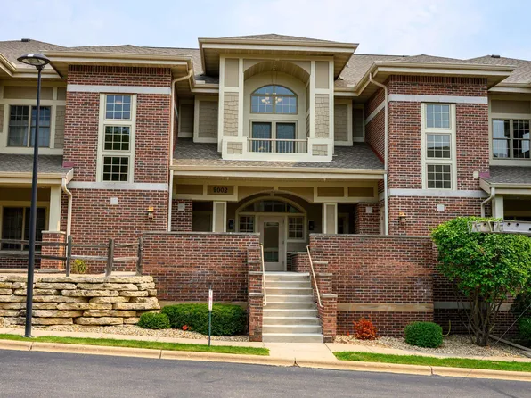 9002 Hawks Reserve Ln Unit 201, Verona, WI 53593