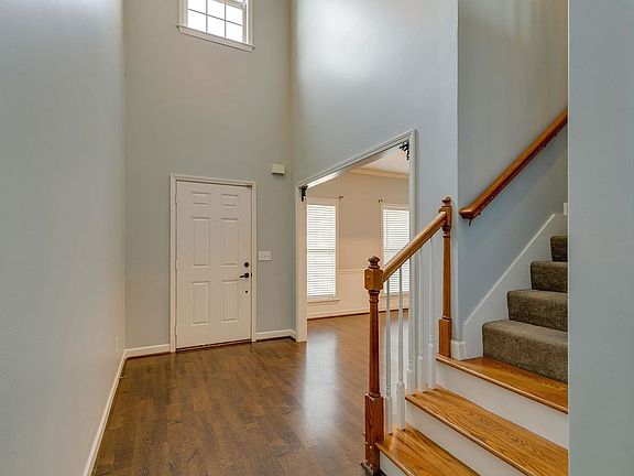 5th image of 1403 Saybrook Trl