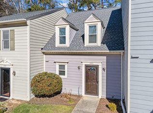 5528 Forest Oaks Dr, Raleigh, NC 27609