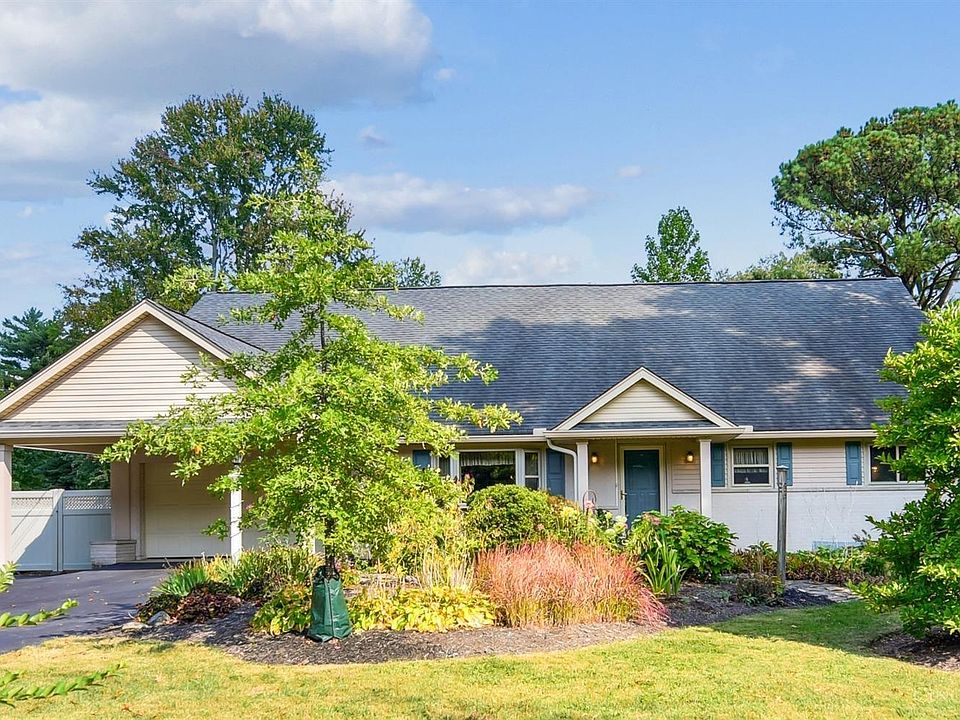 1st image of 320 Hilltop Ln