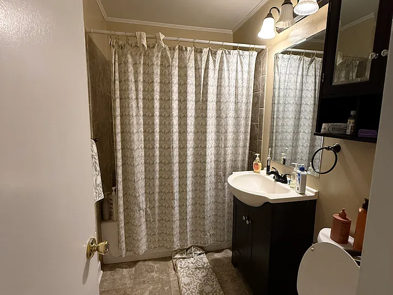 179 Woodrow St #9 — Photo 5