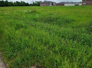 23 Mill Pond Cir, Weyauwega, WI 54983