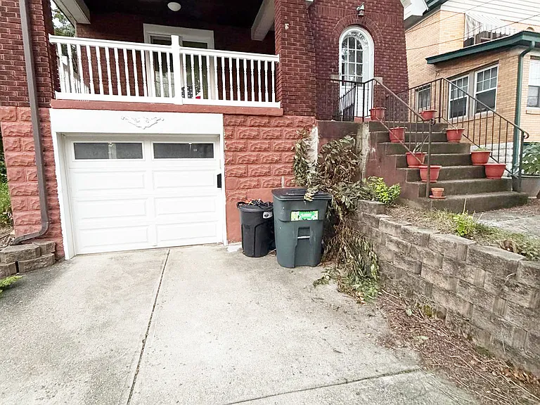 671 Shady Dr E — Photo 21