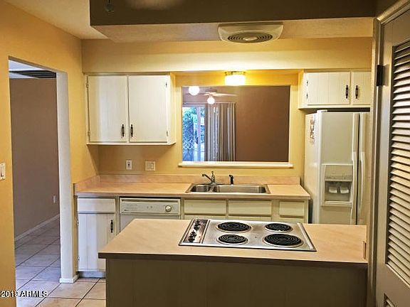 EDGEMONT ANOTHR VIEW OF KITCHEN 2019