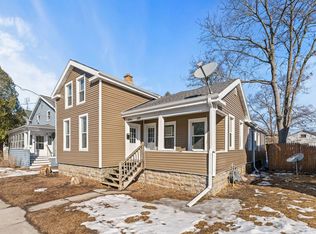 520 Ceape Ave, Oshkosh, WI 54901