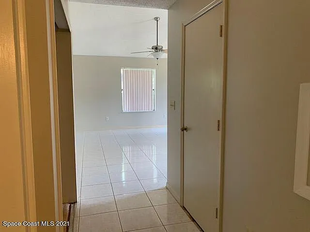 1098 Elmsford St NW — Photo 19