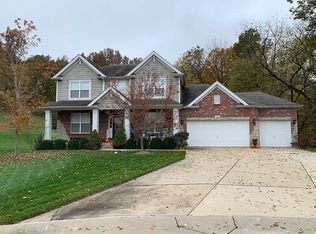 1882 Wellington Woods Dr, Eureka, MO 63025