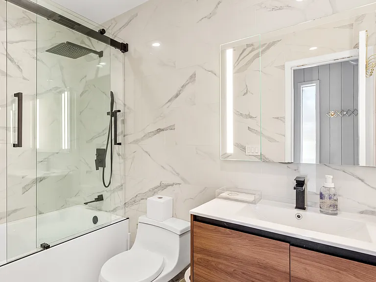303 Montauk Hwy — Photo 22