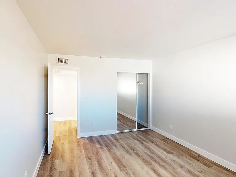 1714 E Ocotillo Rd — Photo 21