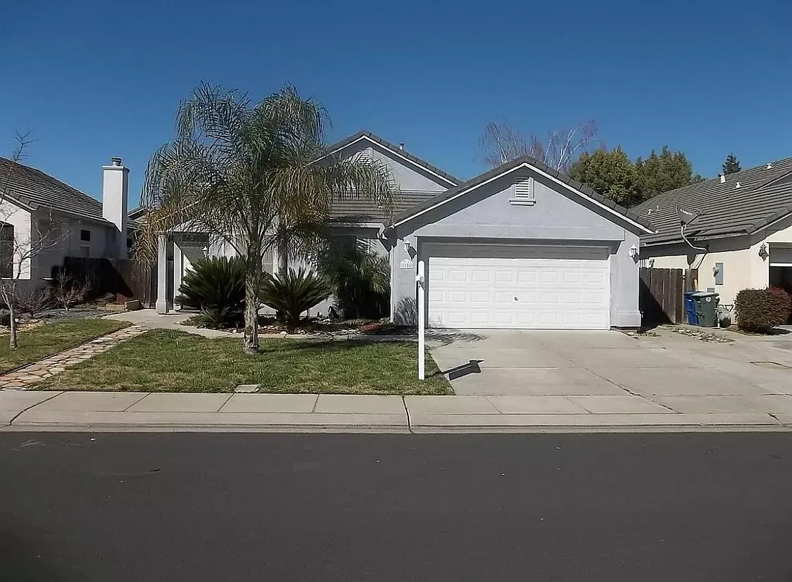 Picadilly Way, Manteca — Photo 1